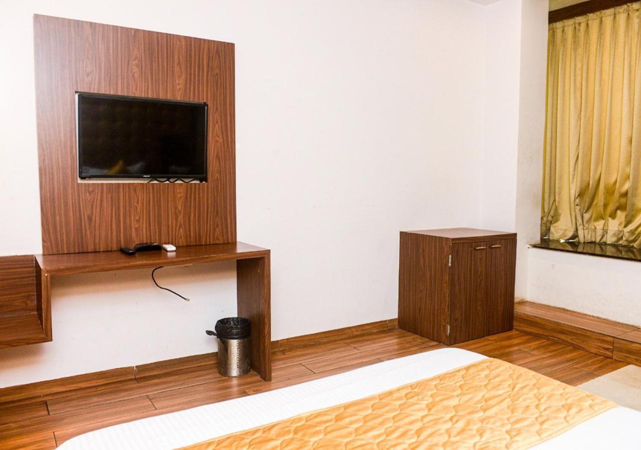 Hotel Bkc Inn - Near Trade Center, Visa Consulate Bombay Eksteriør billede