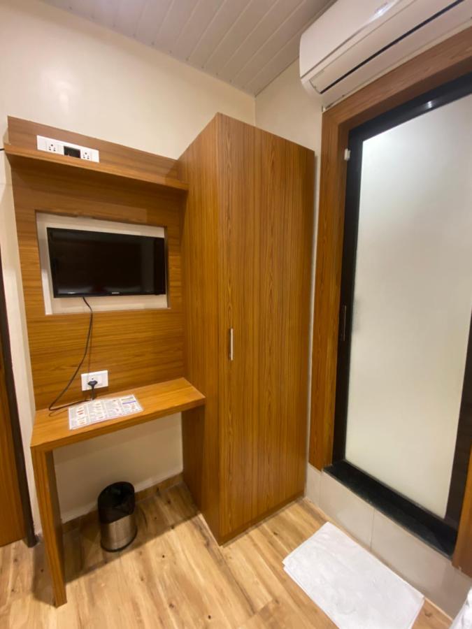Hotel Bkc Inn - Near Trade Center, Visa Consulate Bombay Eksteriør billede