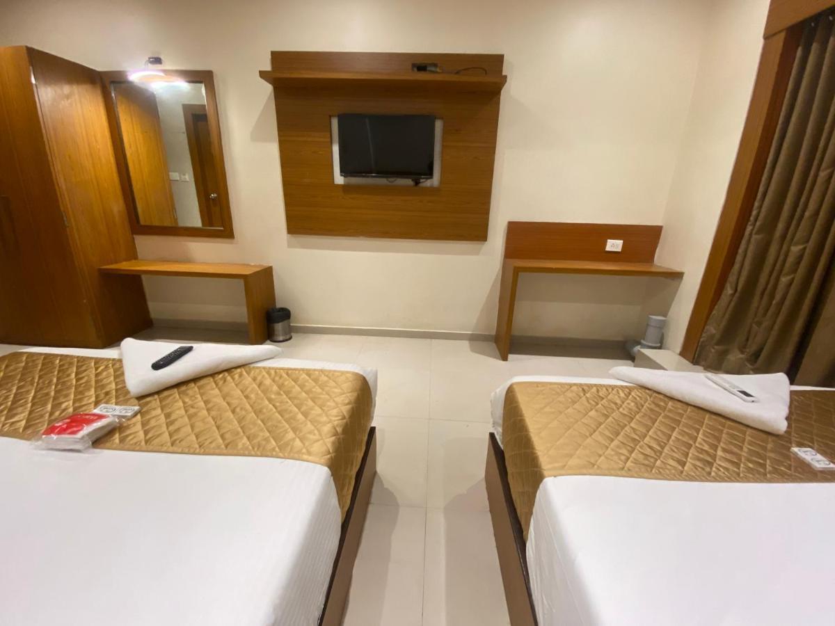 Hotel Bkc Inn - Near Trade Center, Visa Consulate Bombay Eksteriør billede