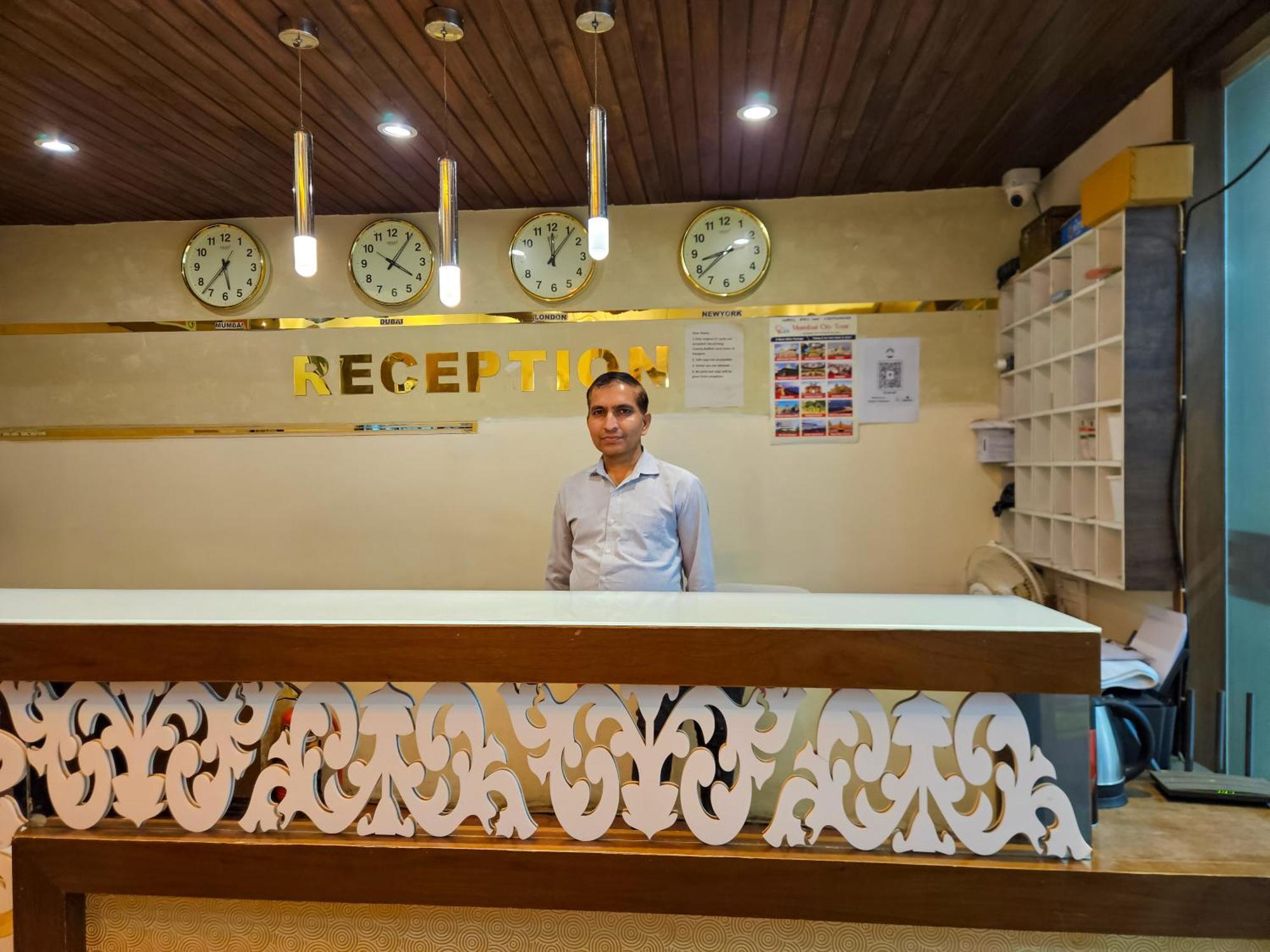 Hotel Bkc Inn - Near Trade Center, Visa Consulate Bombay Eksteriør billede
