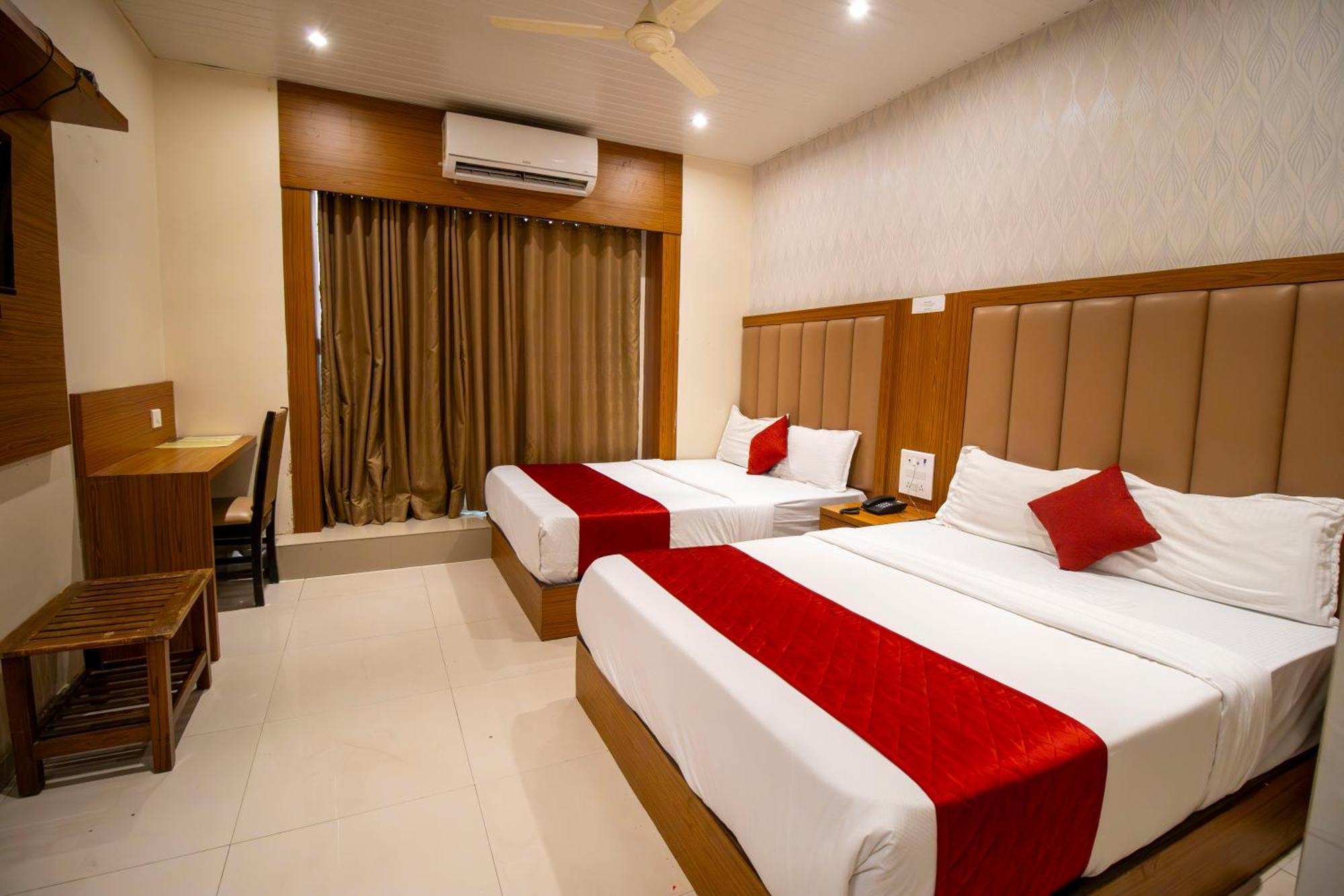 Hotel Bkc Inn - Near Trade Center, Visa Consulate Bombay Eksteriør billede
